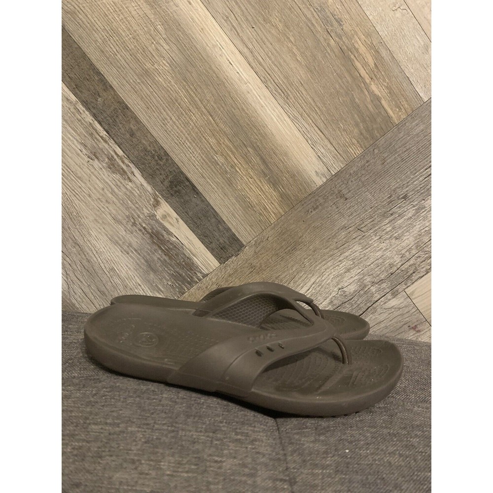 Crocs Womens Size 6 Brown Rubber Flip Flops Sandals